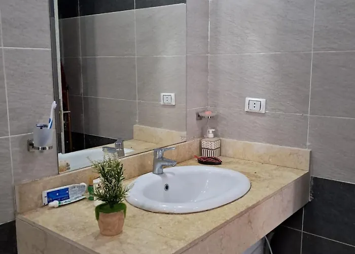 الغردقه قريه فنادير باى Apart Otel *